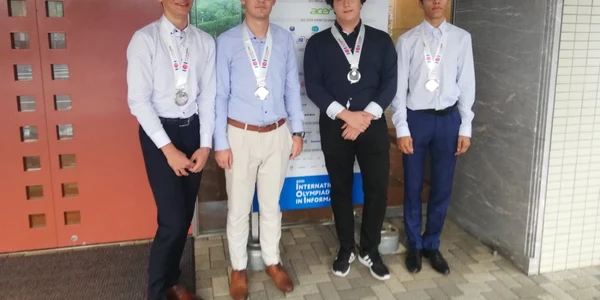 elevi olimpiada internationala informatica japonia