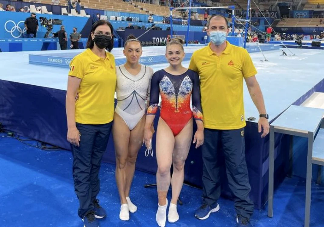 
    Maria Holbură, alături de Larisa IordacheFOTO: Instagram  