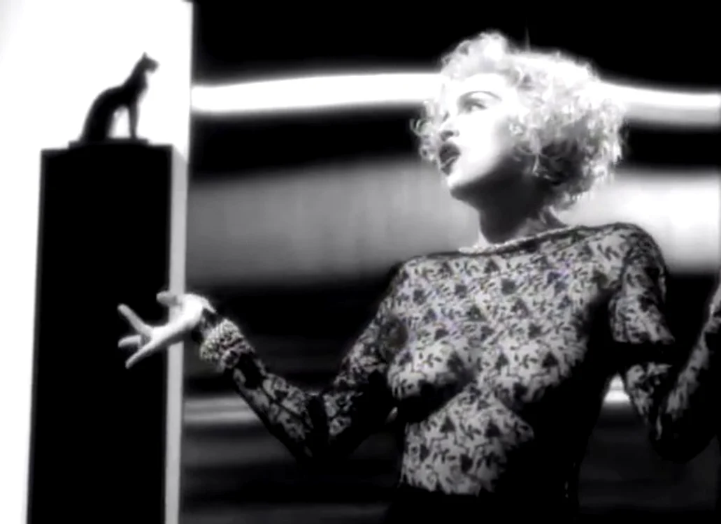 Madonna a scris istorie în lumea muzicală în 1990, cu videoclipul piesei "Vogue"captură: YouTube