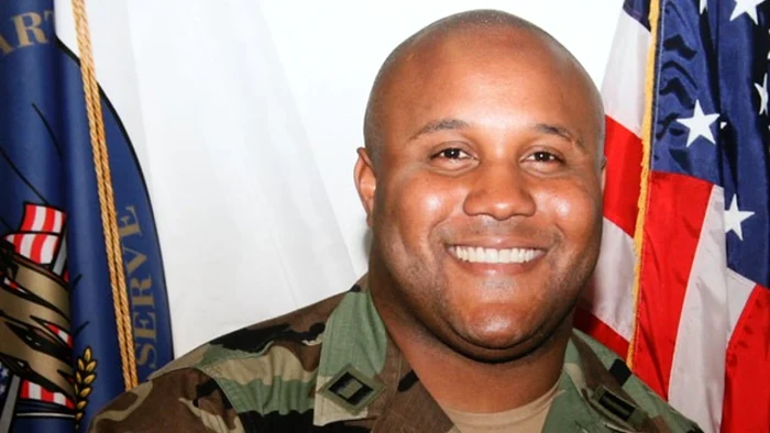 Christopher Dorner a fost dat afară din poliţie şi acum se răzbună pe foştii săi colegi