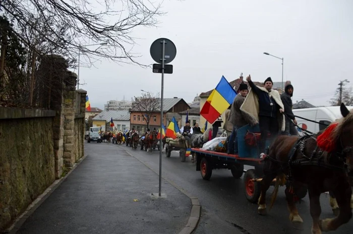 Caravana mai are puţin până la Alba Iulia