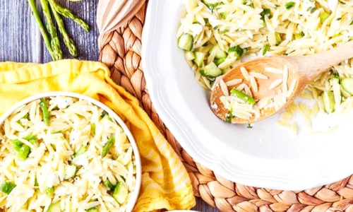 salata de paste orzo cu lamaie jpeg