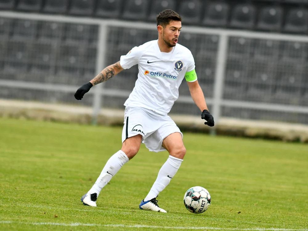 Gabriel Iancu s-a format ca fotbalist la Academia lui Gică Hagi (Foto: sportpictures.eu)