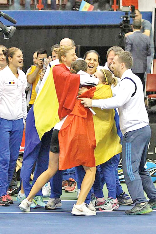 
    Bucuria echipei României  este firească: am revenit  după 23 de ani pe prima  scenă a tenisului feminin  