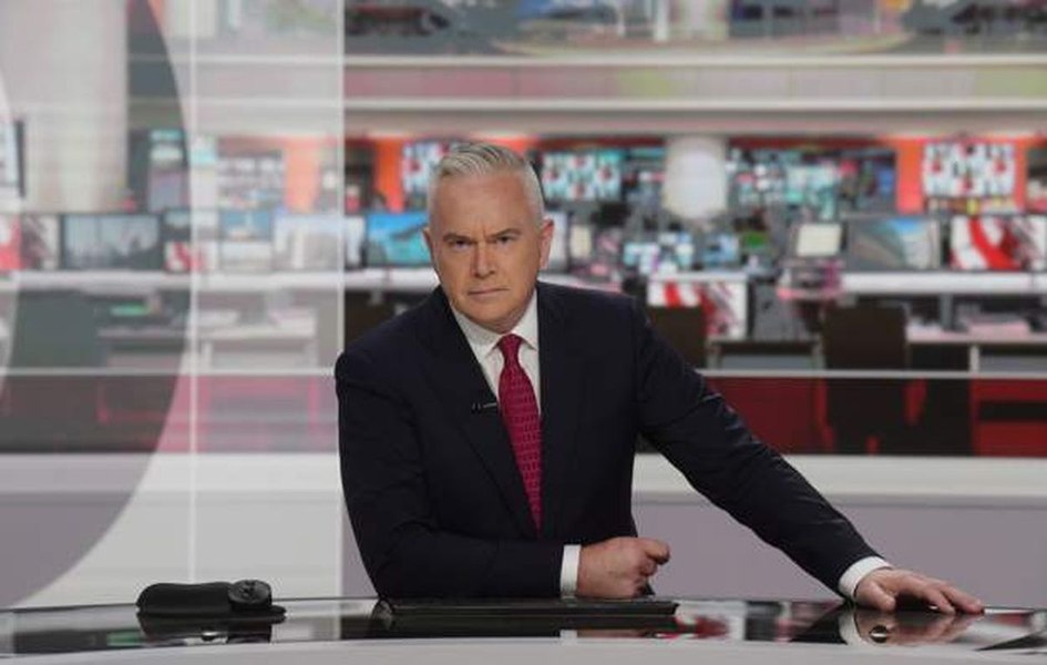 Fostul prezentator BBC Huw Edwards a fost condamnat la închisoare cu suspendare pentru imagini indecente cu minori