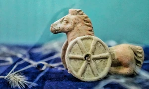 Jucărie din Epoca romana jpeg