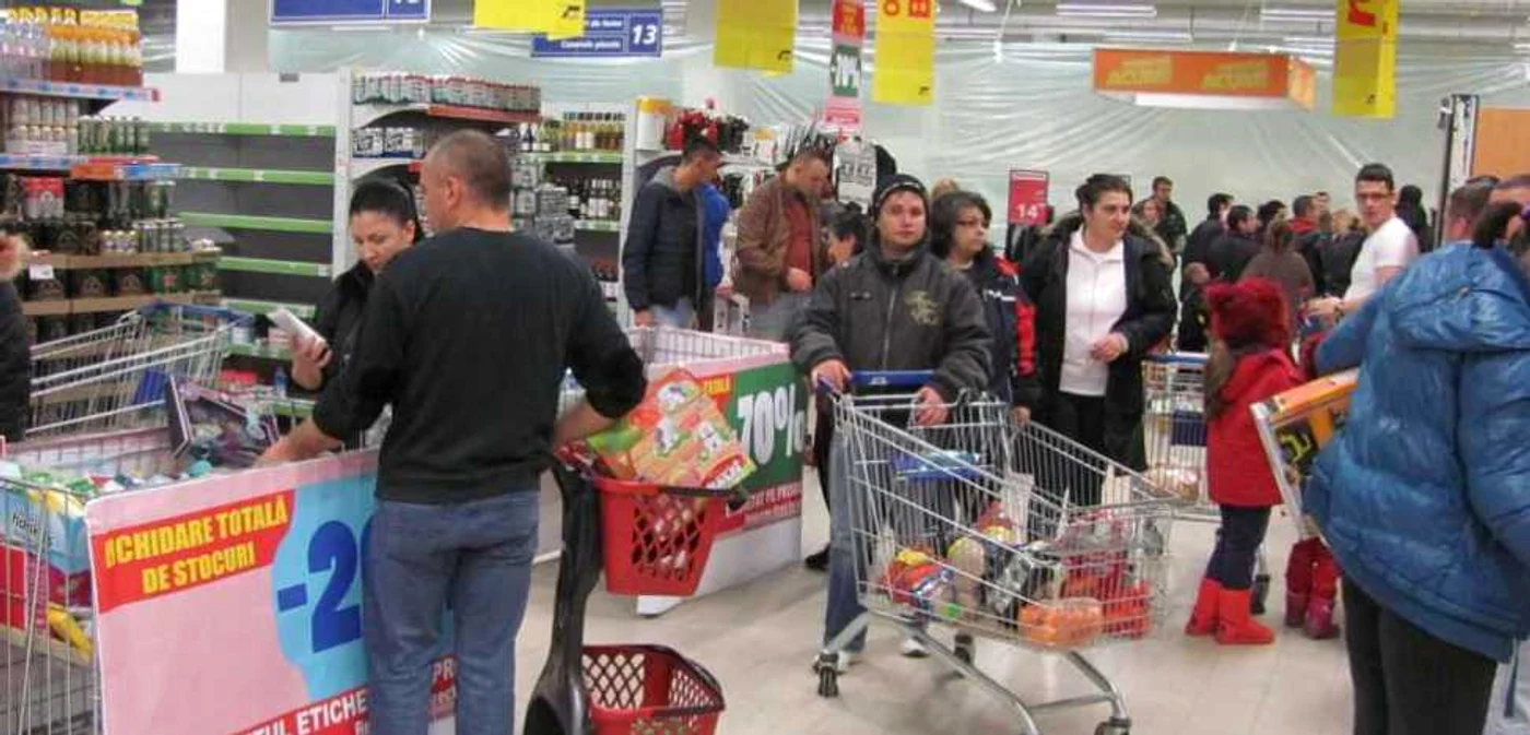 Vânzările de produse alimentare, băuturi şi tutun au crescut în luna februarie cu numai 1% FOTO Adevărul