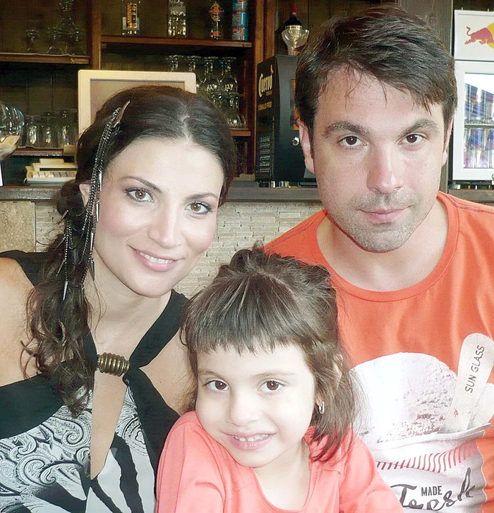 Ioana şi Alexandru au împreună o fetiţă de 6 ani, RuxandraFoto: arhivă personală