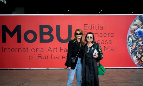 Elvira Deatcu si prietena Carmen Tanase la MOBU  jpeg