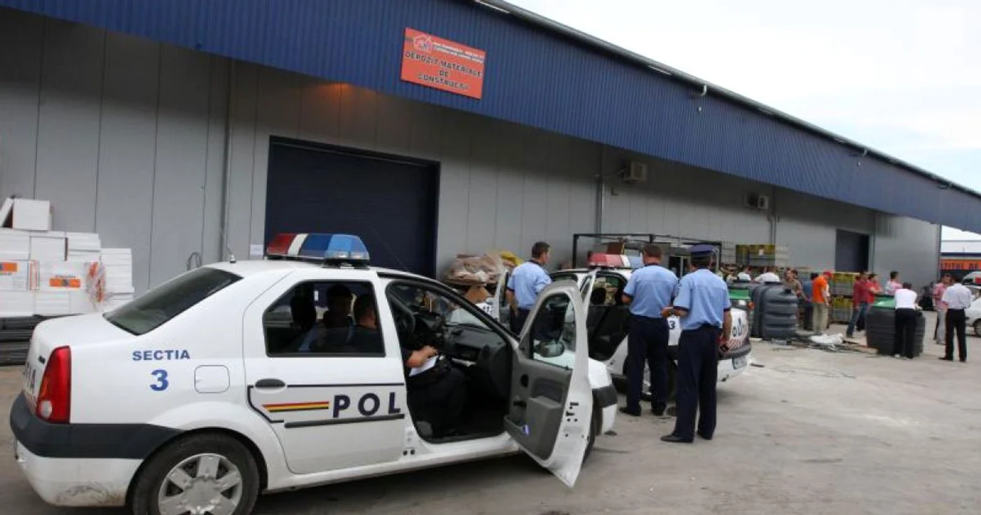 Timişoara: Poliţişti suspectaţi de implicare într-un tun de un milion de euro