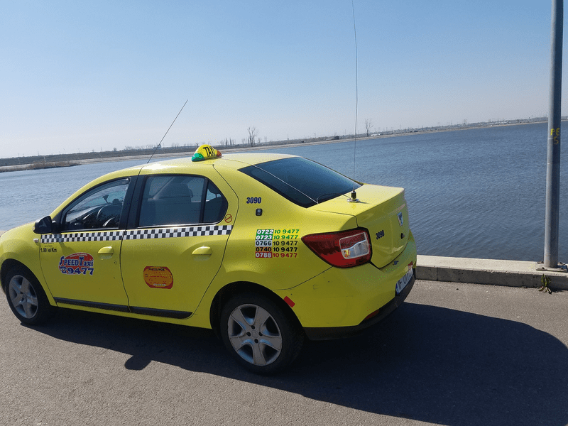 Taximetristul care a dus gratis o mămică și pe copilul ei la spital, înger păzitor și pentru un băiețel. „M-am gândit că poate fi periculos”