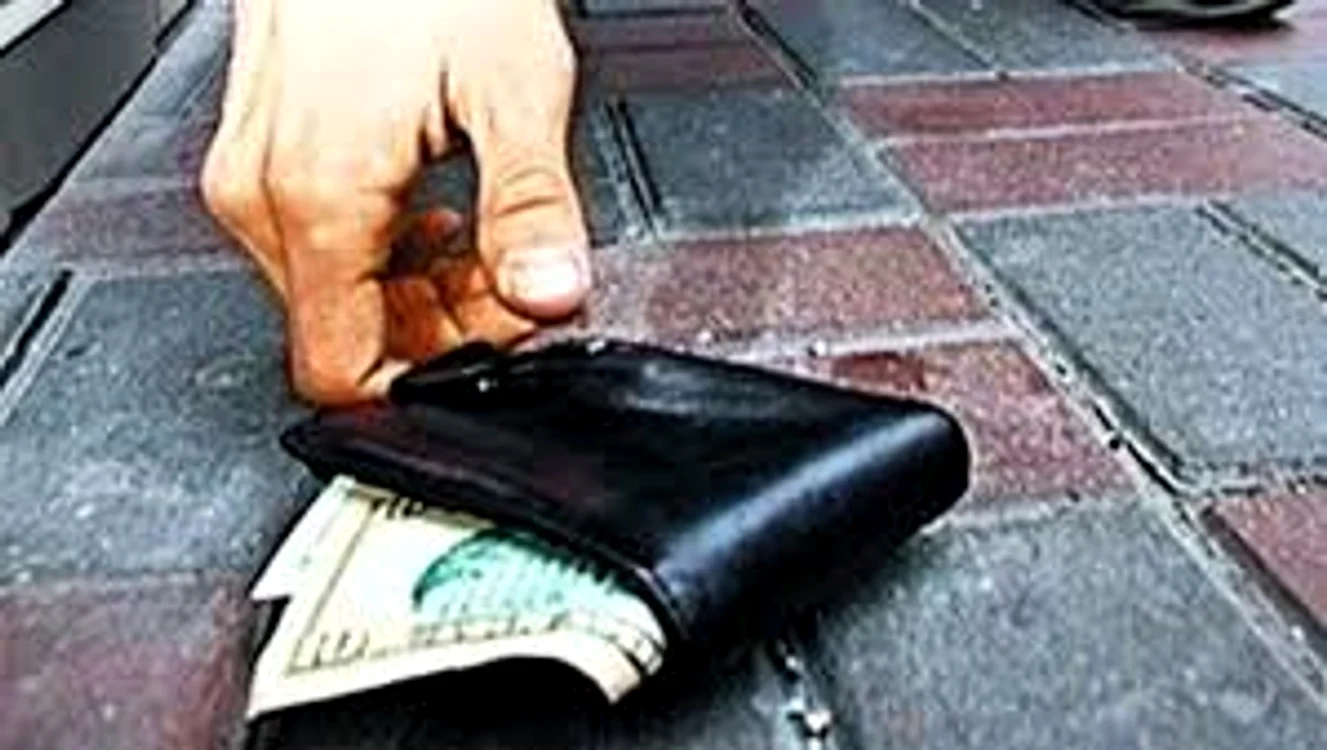 
    Când găsești bani sub formă de bancnote, situația ta financiară se va îmbunătăți Sursa foto: românia.tv.net  