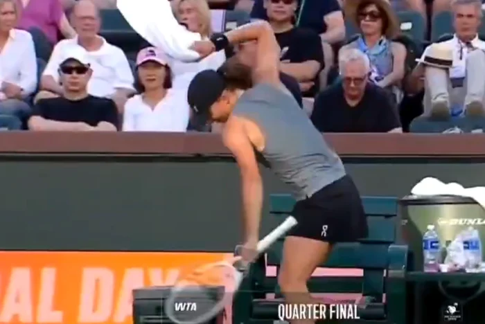 Iga Swiatek și-a pierdut controlul la Indian Wells  Foto/Platforma X