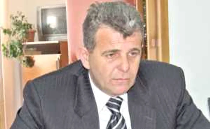 Directorul Vasile Bereş este, de ieri, în concediu