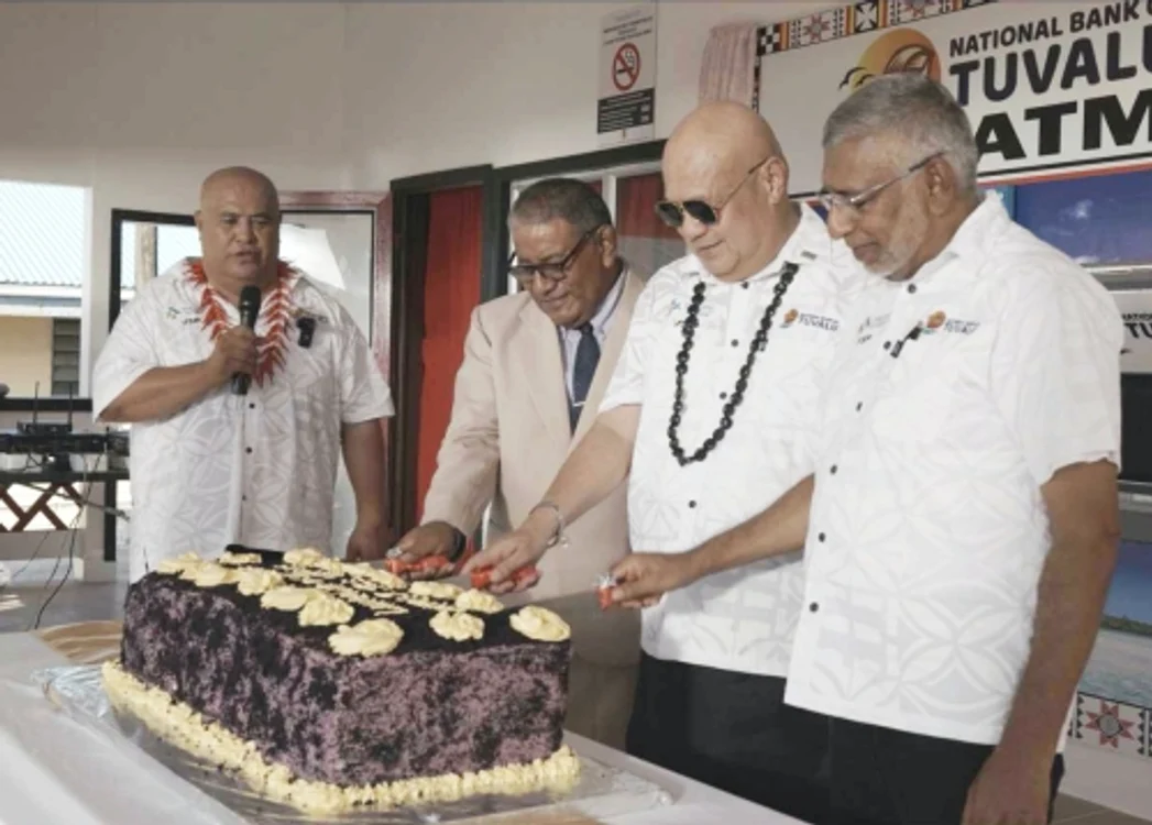 În Tuvalu a fost introdus primul bancomat / foto: Facebook 