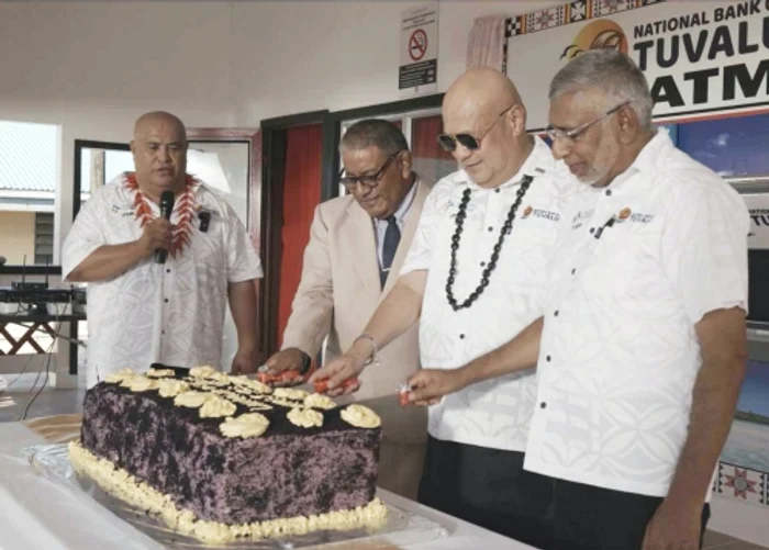 În Tuvalu a fost introdus primul bancomat / foto: Facebook 