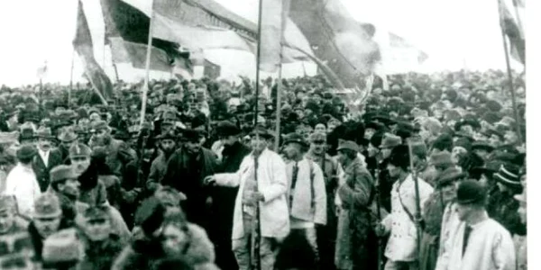 Adunare Alba Iulia 1918