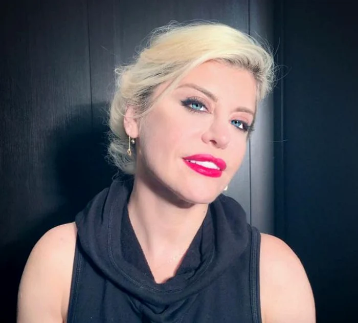 Loredana Groza i-a adus un omagiu compozitorului care i-a definit stilulFoto: arhivă personală