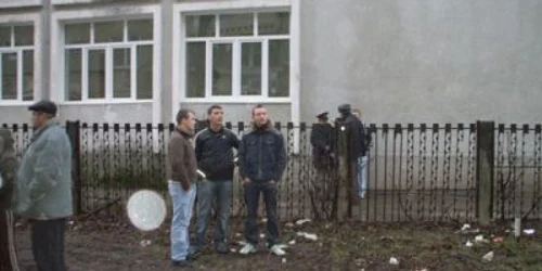 Bacău: Un adolescent de 14 ani a murit spânzurat în comuna Palanca