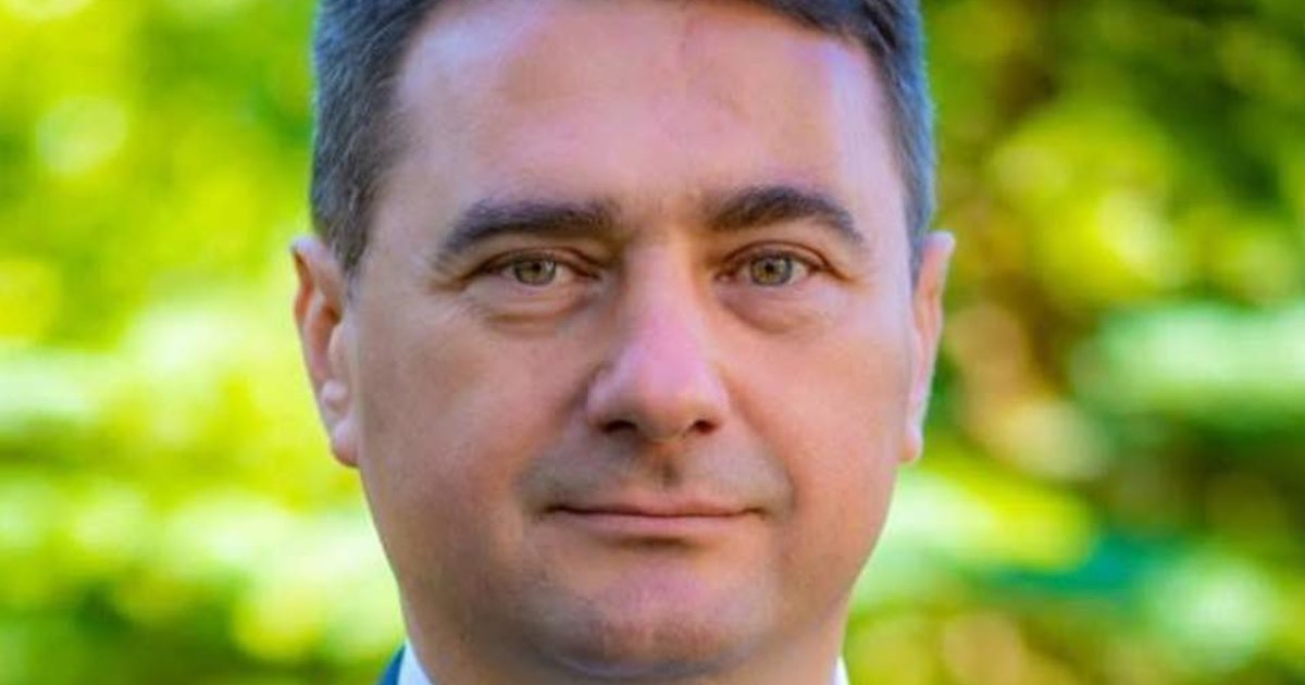 Directorul interimar al Companiei de Apă Brașov, Liviu Cocoș, reținut de DNA: ce acuzări îi sunt aduse?