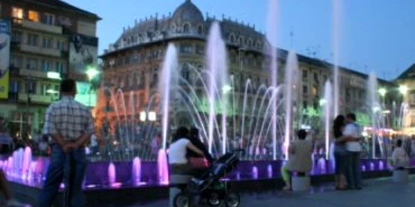 Arteziana care cântă Beethoven de la Deva va avea ca model fântâna muzicală de la Craiova