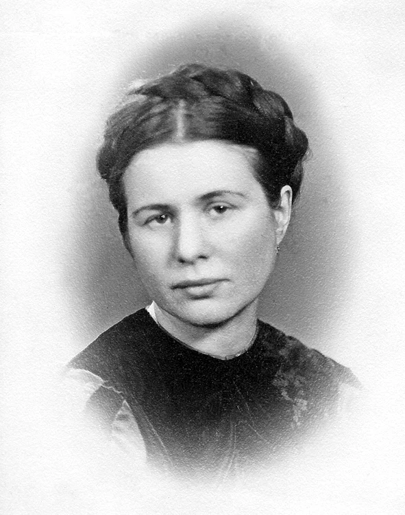 Fotografie cu Irena Sendler la vârsta de 32 de ani - eroina Holocaustului Sursă Wikipedia