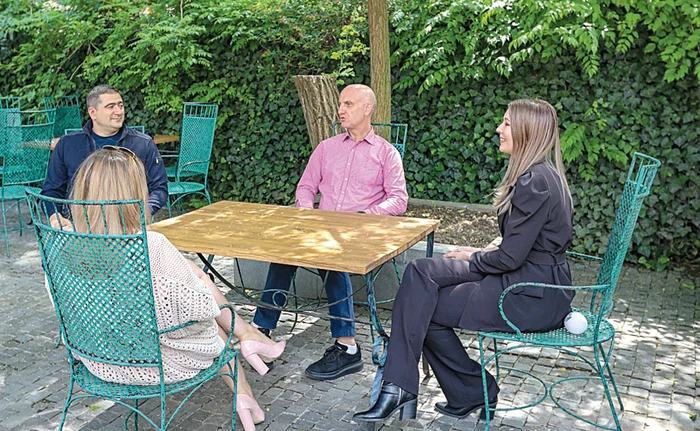 Dragoş Petrescu, fondatorul lanţului de restaurante City Grill, explică cum trebuie să arate o terasă