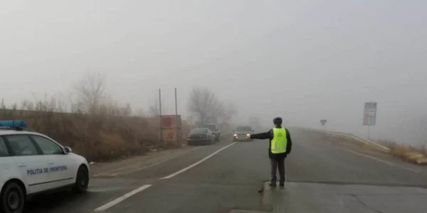 Maşina avea numere de înmatriculare expirate de mai bine de un an FOTO Poliţia de Frontieră
