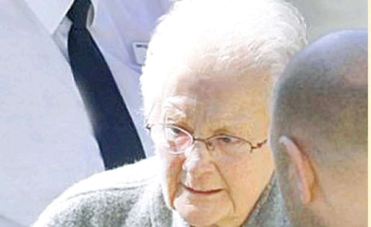 Florence Thomson, la pronunţarea sentinţei (Foto: dailymail.co.uk)