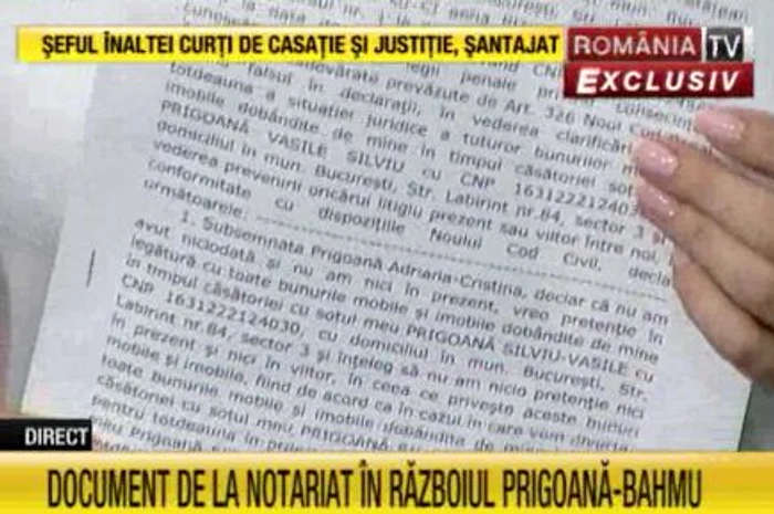 Documentul înregistrat la notariat prin care Adriana Bahmuţeanu renunţă la averea lui Prigoană. (captură România TV)