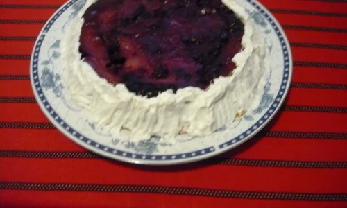 tort cu jeleu de fructe de padure jpeg