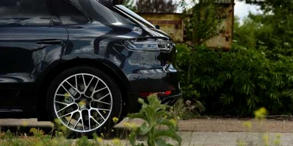 Test Drive Porsche Macan Turbo