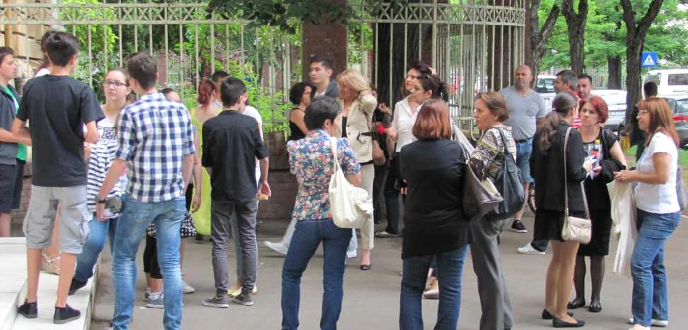 Emoţii înainte de afişarea rezultatelor