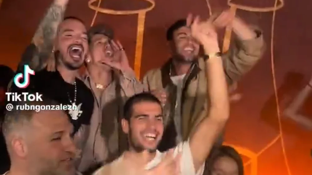 Carlos Alcaraz s-a dezlănțuit în club, după succesul de la US Open. I-a fost alături un cântăreț columbian