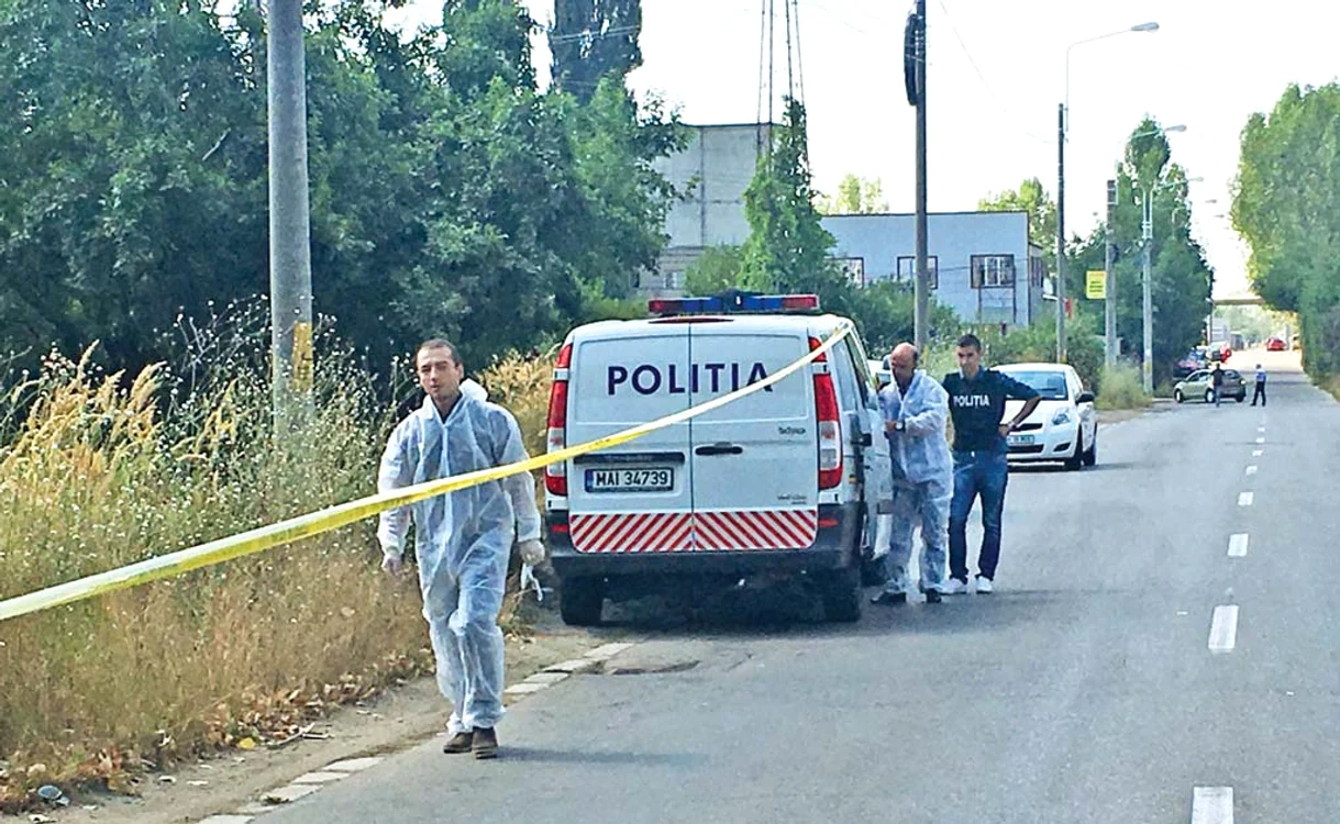 
    O contabilă de 43 de ani a fost ucisă cu bestialitate şi abandonată la marginea oraşului  