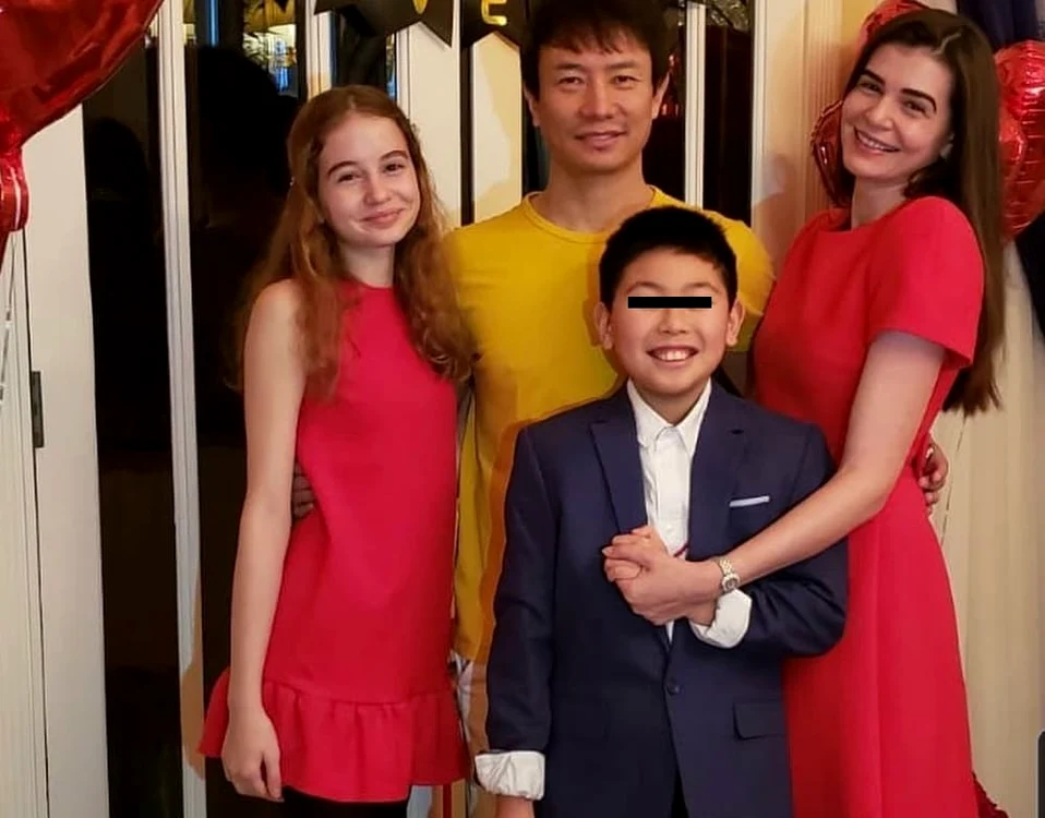 
    Monica Gabor și Irinuca radiază lângă Mr. Pink și fiul acestuiafoto: Instagram  