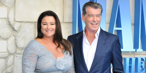 Pierce Brosnan şi soţia lui