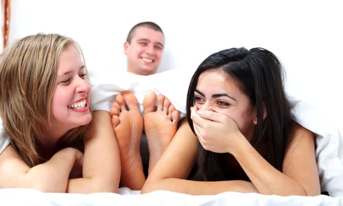 ioasexul n treina sex in 3 foto 123rf 0 jpeg