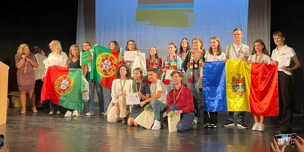 Olimpiada Internațională de Limba Engleză  Foto Facebook Ministerul Educației jpeg