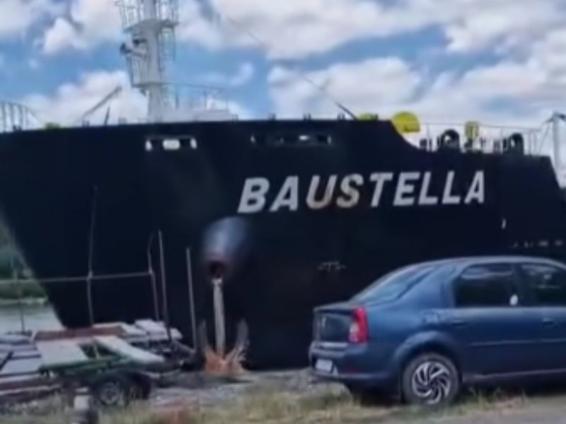 Trafic blocat pe Canalul Sulina după eșuarea unei nave. Vasul-tanc Baustella a mai avut un incident în iunie