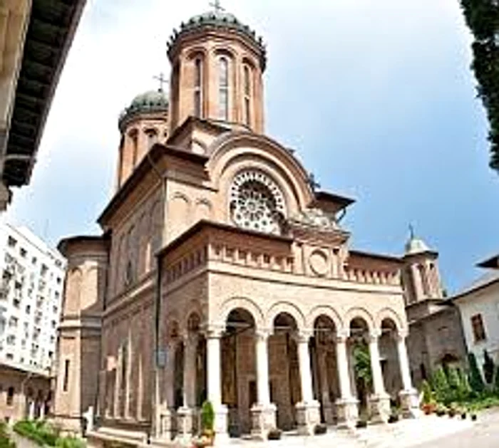 
    Mănăstirea Antim a fost ctitorită de Antim IvireanulSursa Foto: creștinortodox.ro  