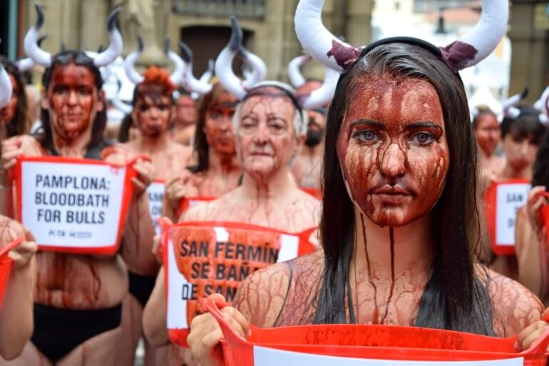 Peta.org.uk Pamplona