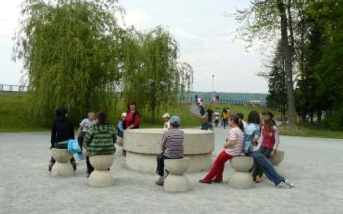Masa Tăcerii