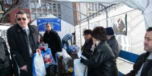 Peste 100 de cadouri au fost oferite persoanelor cu handicap