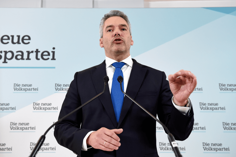 Cancelarul austriac, criticat de propriul partid: Nu România e cauza problemelor Austriei 