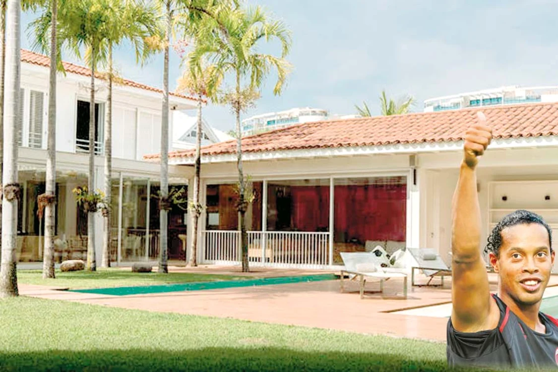
    Aşa arată casa  pe care Ronaldinho  a scos-o la închiriere  