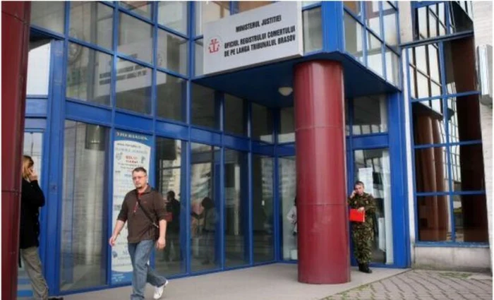 În ianuarie, la Registrul Comerţului din Braşov au fost înmatriculate 7 firme cu acţionari străini FOTO newsbv.ro