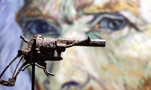 Pistolul cu care s ar fi sinucis Van Gogh, vândut la licitaţie jpeg