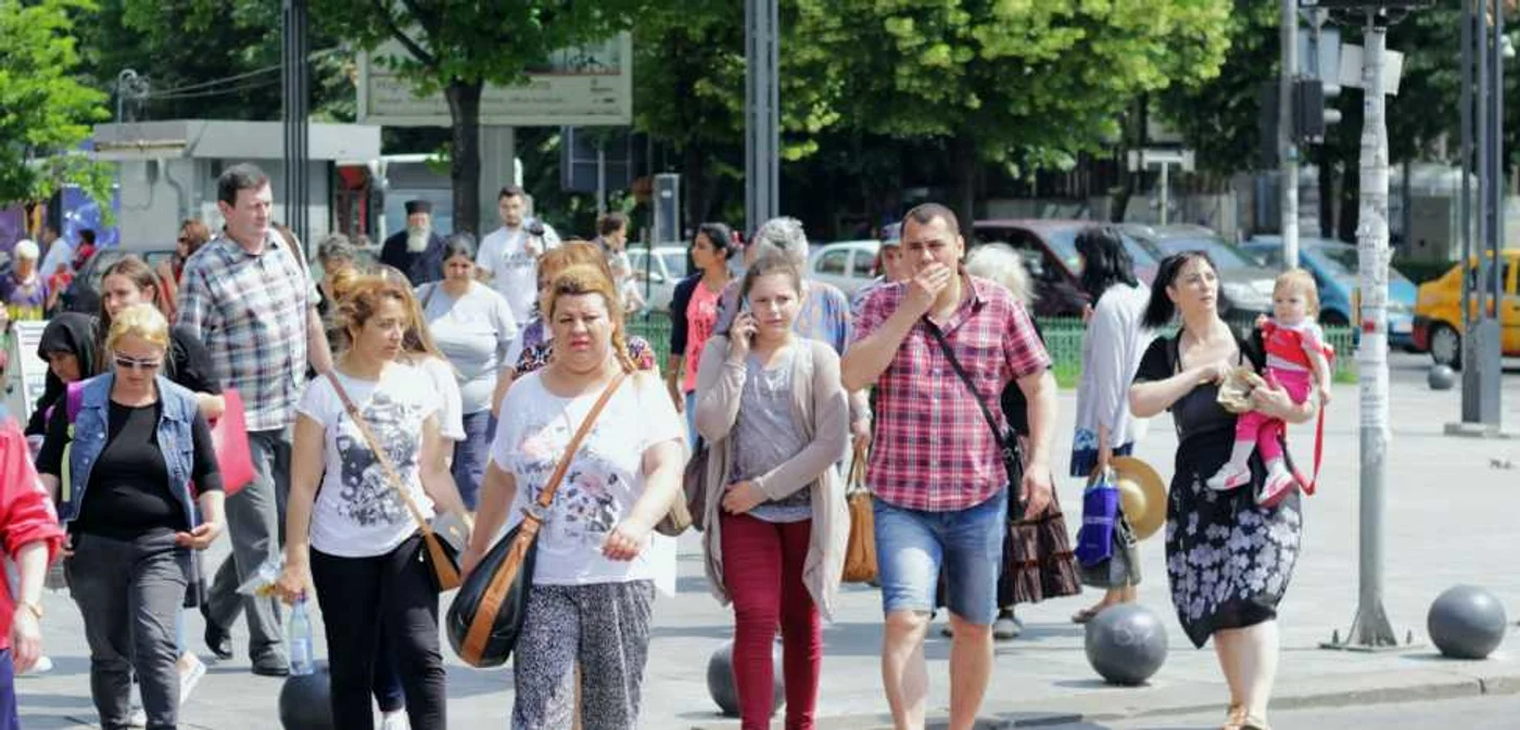 Chiar şi pe stradă e obligatoriu se ne adresăm civilizat FOTO Adevărul