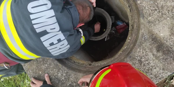 alobozia operatiune dificila de salvare la alexeni foto isu ialomita